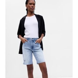 Gap 9" Bermuda Short High Rise Light Indigo Wash Denim Size 29/8‎ Tall